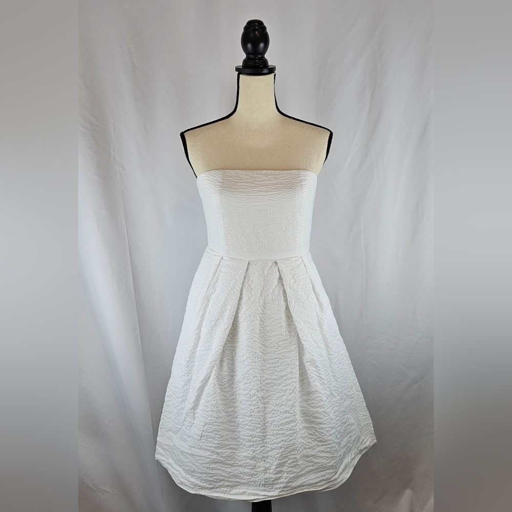 J. Crew 100% Cotton Strapless Fit and Flare Pleated White Dress, size 6